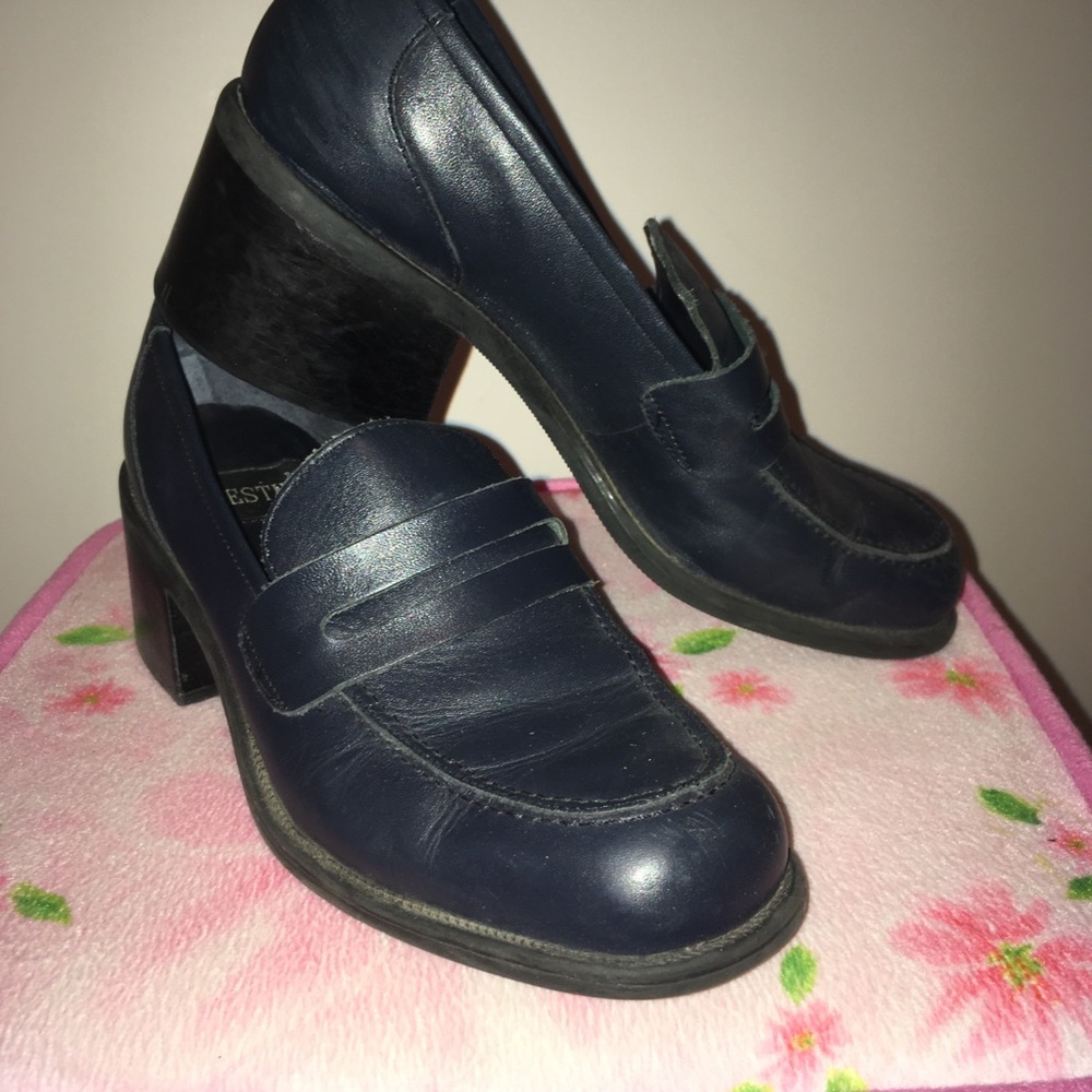 Black Heeled Loafers by Westies Size 7
